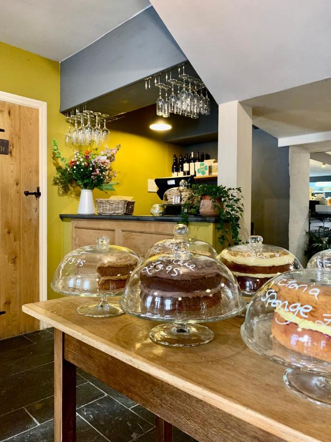 نيوبورت Blas At Fronlas Cafe - The Heart Of Newport المظهر الخارجي الصورة